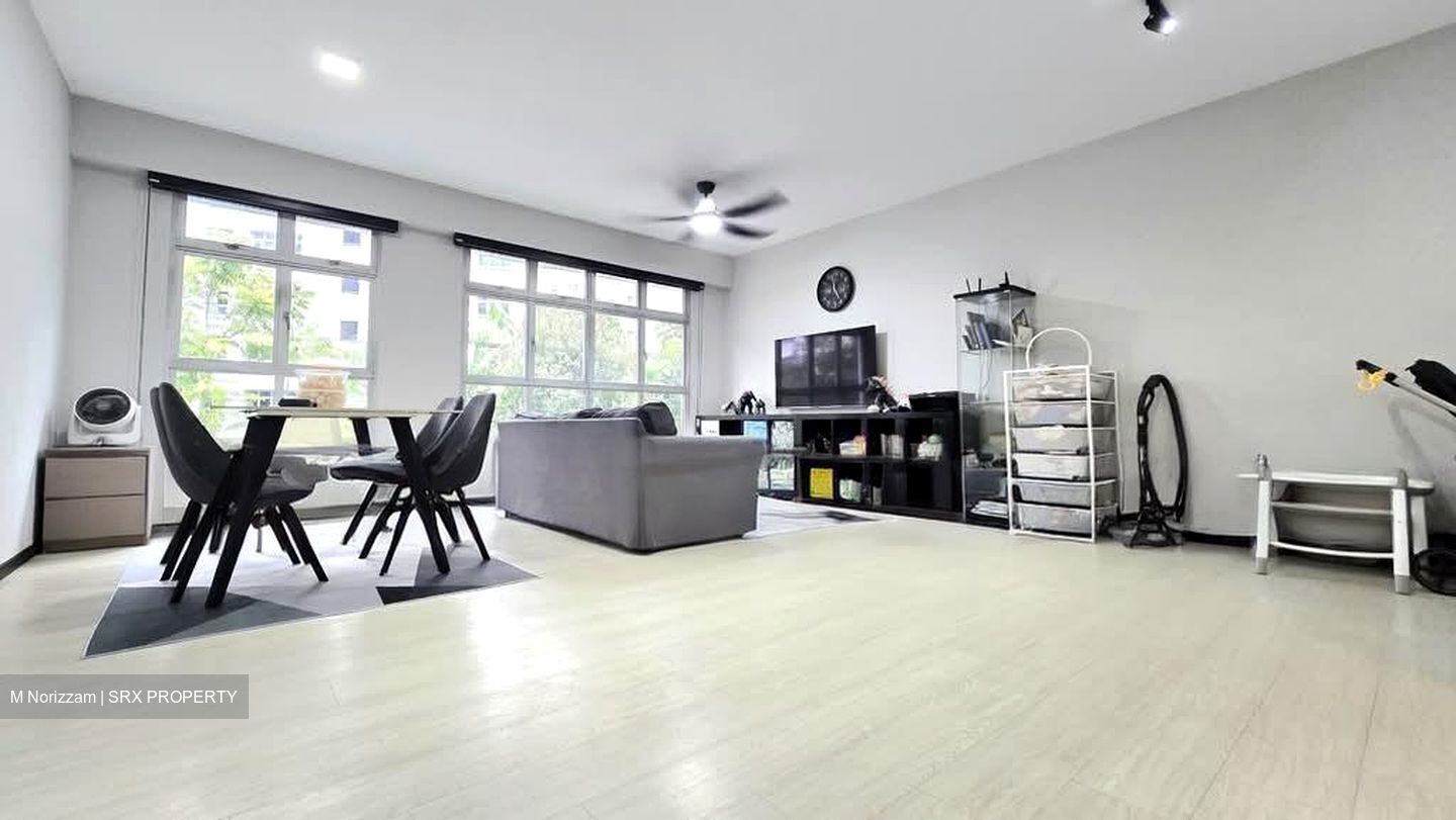 Blk 674B Fern Grove @ Yishun (Yishun), HDB 5 Rooms #558825441